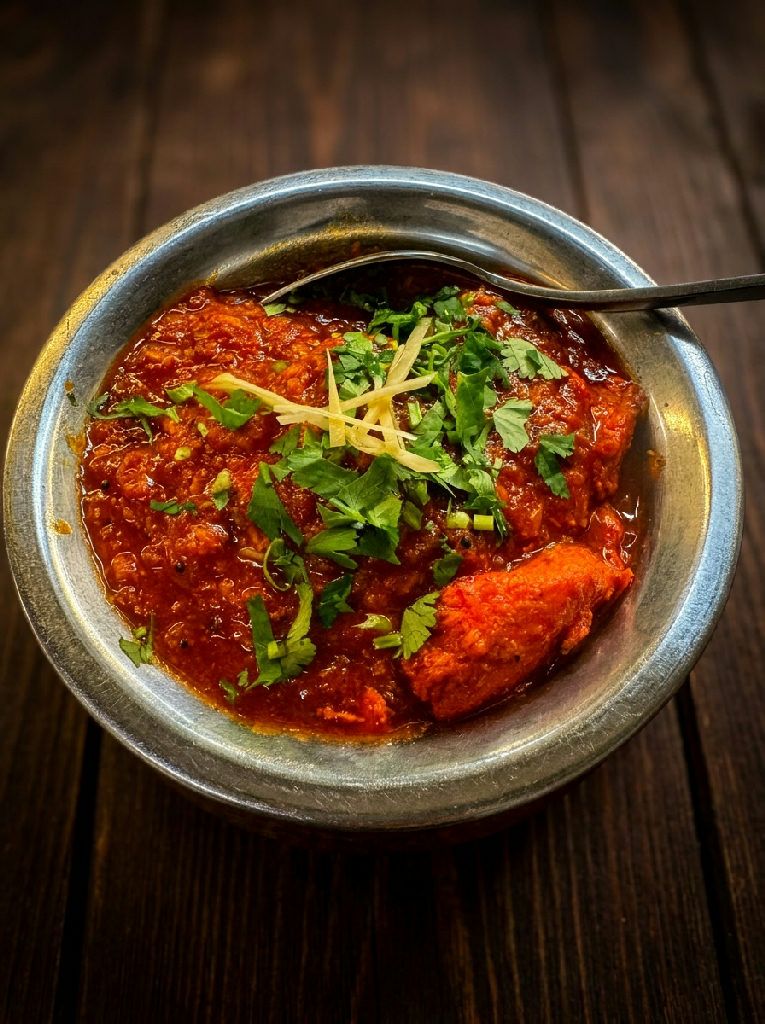 Chicken Madras at Indian Jewel, Prague