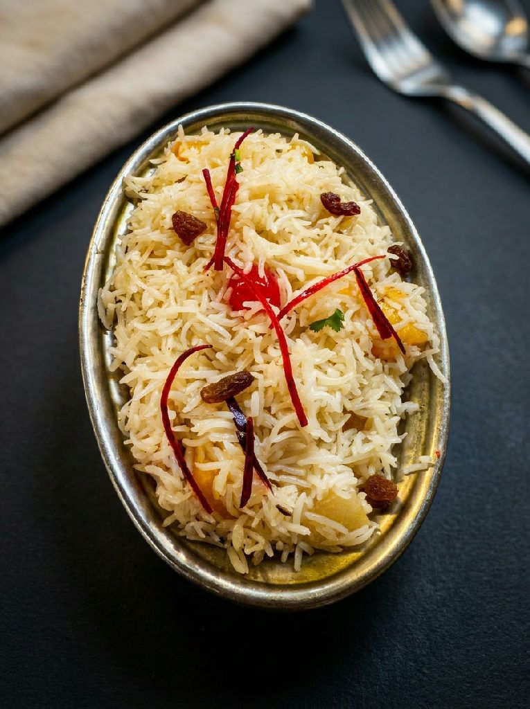 Kashmiri Pullao at Indian Jewel, Prague