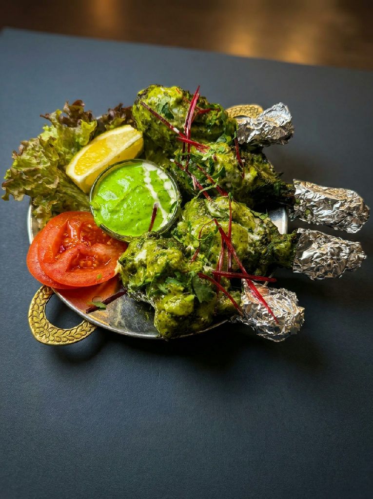 Nawabi Tangri at Indian Jewel, Prague